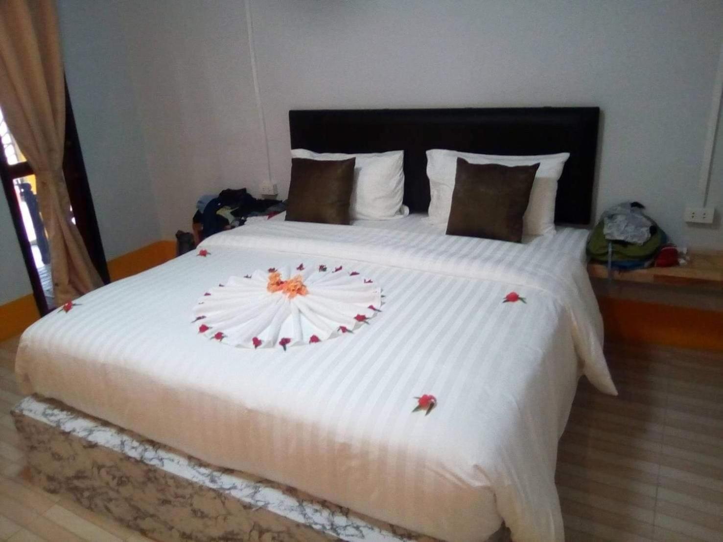 קו מוק Mookboonchu Guesthouse ,Kohmook Trang מראה חיצוני תמונה