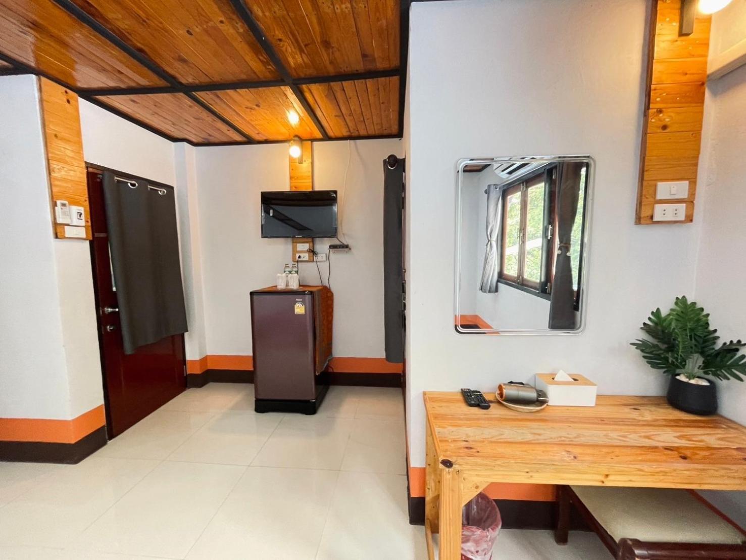 קו מוק Mookboonchu Guesthouse ,Kohmook Trang מראה חיצוני תמונה